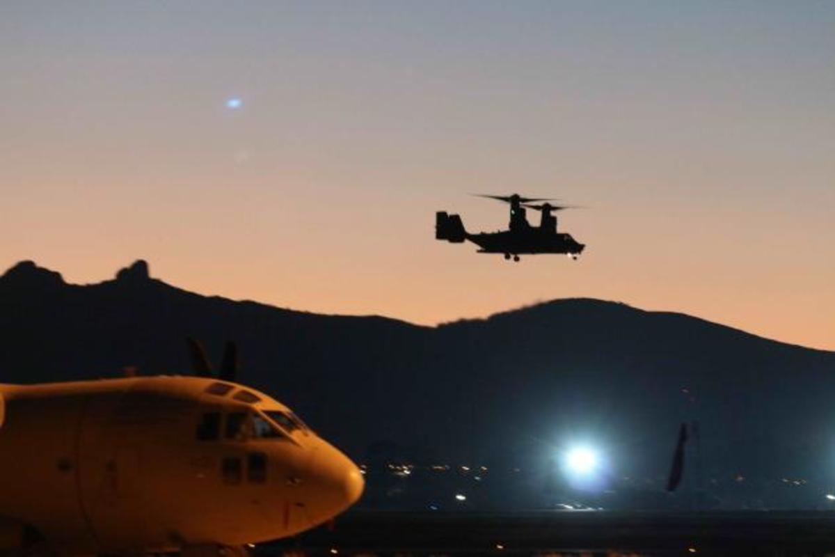 Τι κάνουν οι Αμερικανοί στην Ελευσίνα; Εντυπωσιακές φωτογραφίες από άσκηση Ειδικών Δυνάμεων