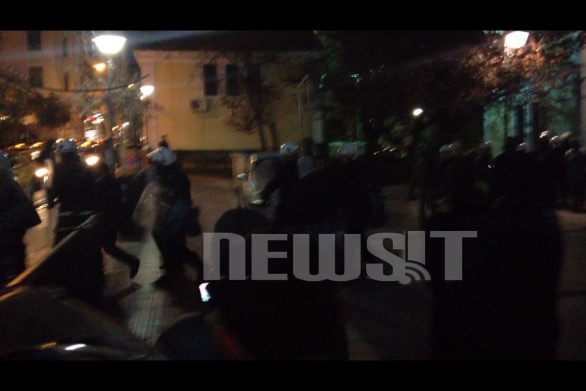 Αντιεξουσιαστές έκαναν κατάληψη στο Πνευματικό Κέντρο του Δήμου Αθηναίων