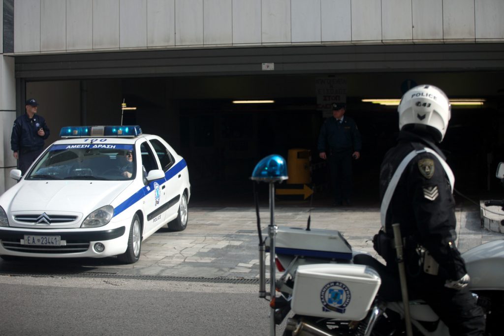 Υποψήφιος βουλευτής της Χρυσής Αυγής καταγγέλλει επίθεση από 10 ατόμα