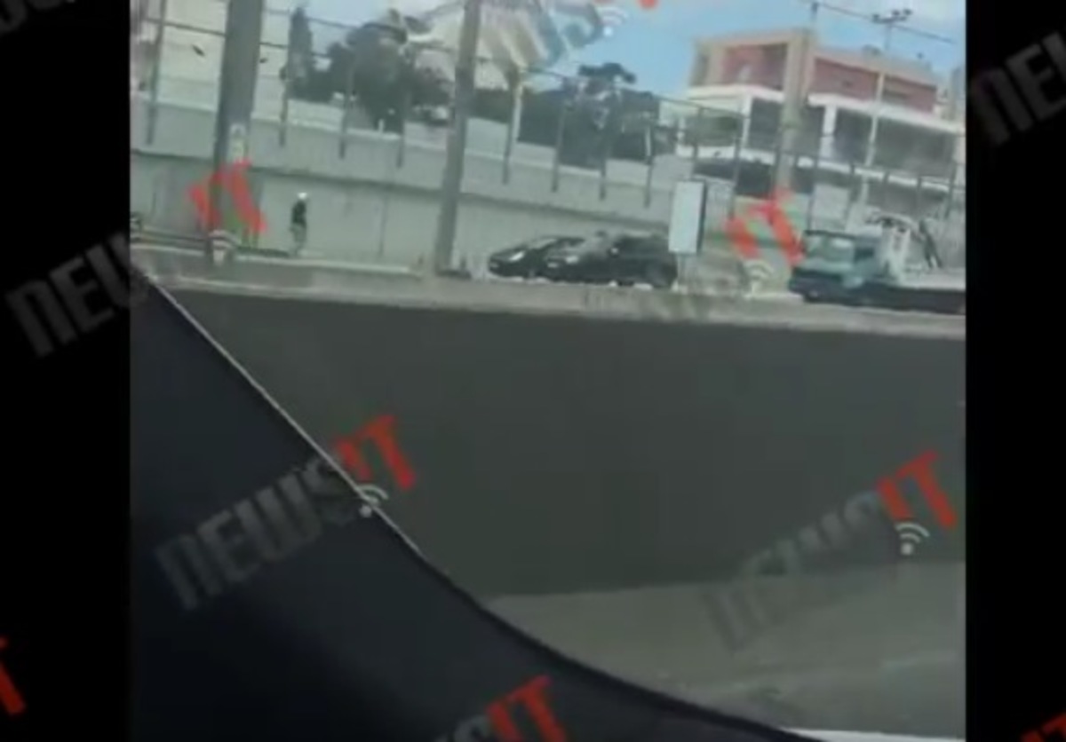 ΑττικήΟδός: Κάηκε αυτοκίνητο