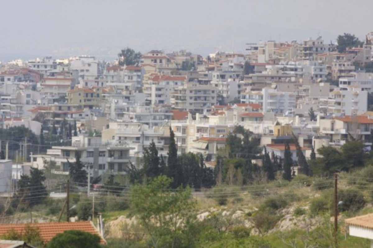 Αυθαίρετα: ποια νομιμοποιούνται, ποια τακτοποιούνται για 30 χρόνια