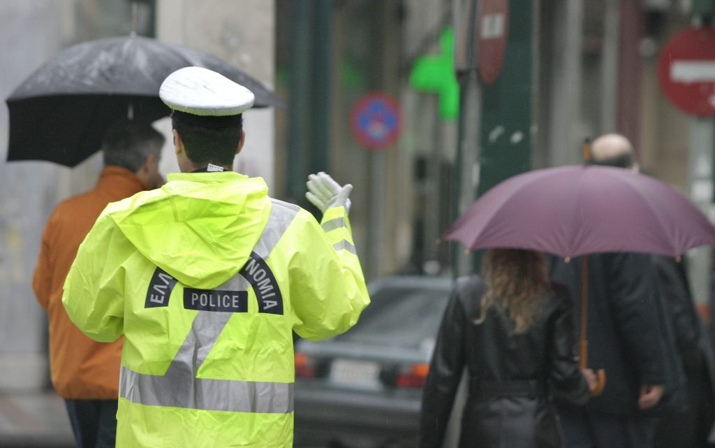 Βροχές, καταιγίδες και άνεμοι μέχρι 7 μποφόρ το Σάββατο