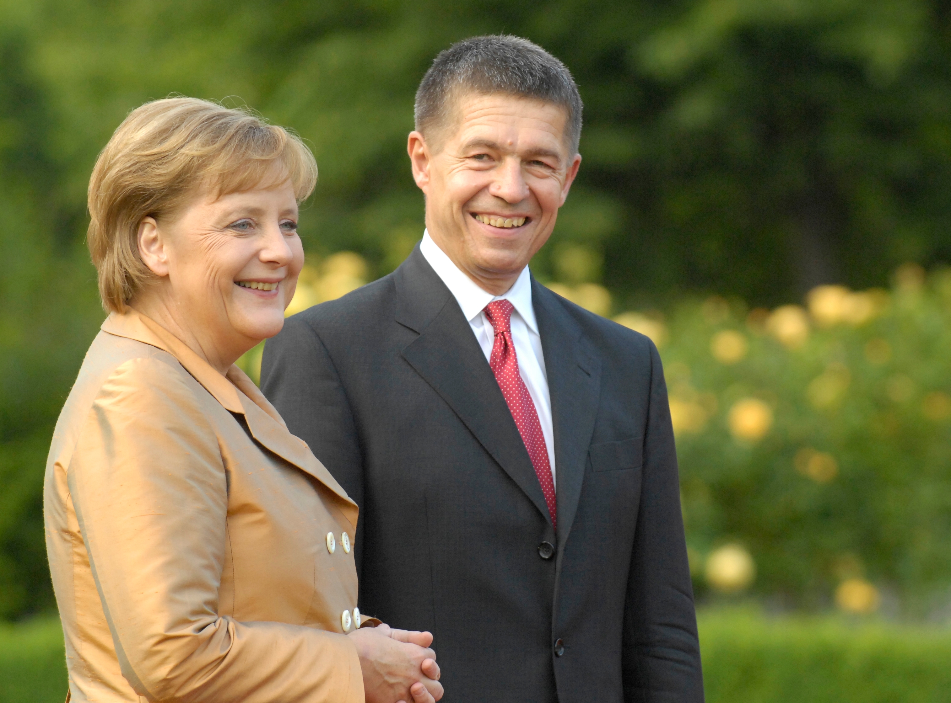 Άνγκελα και Γιοακίμ σε “ιδιωτική επίσκεψη” στην Πολωνία