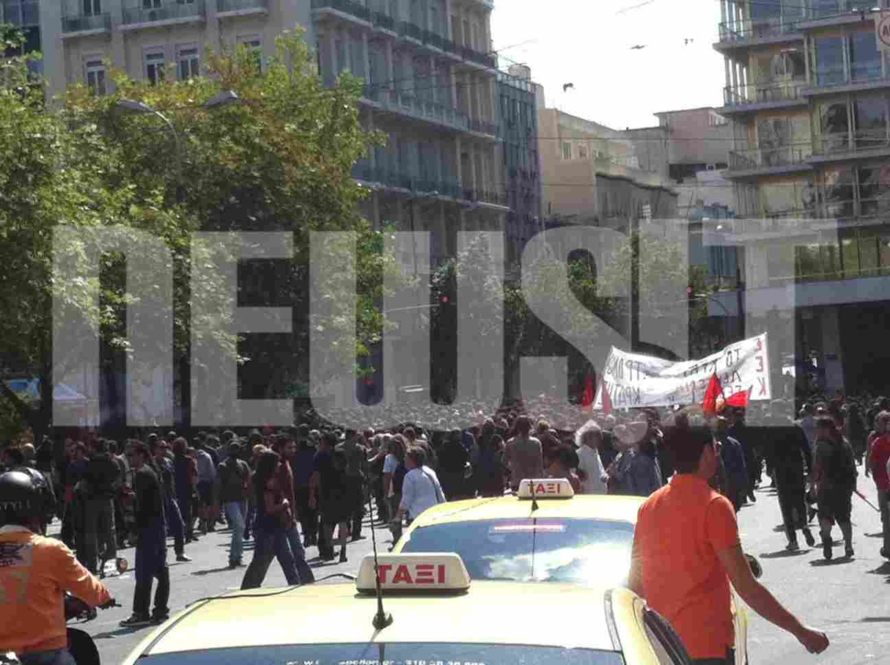 Πορεία αντιεξουσιαστών στο κέντρο – Φωτο και Βίντεο
