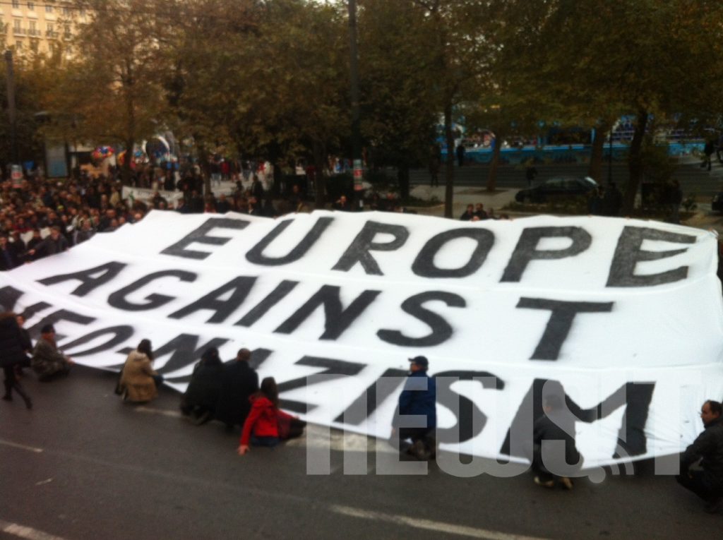 H αντιρατσιστική πορεία στο κέντρο της Αθήνας – ΦΩΤΟ και ΒΙΝΤΕΟ Newsit
