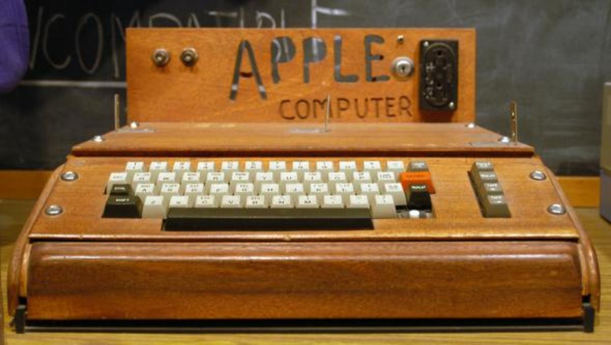 Ένας Υπολογιστής Apple 1 Πουλήθηκε μισό εκατομμύριο ευρώ