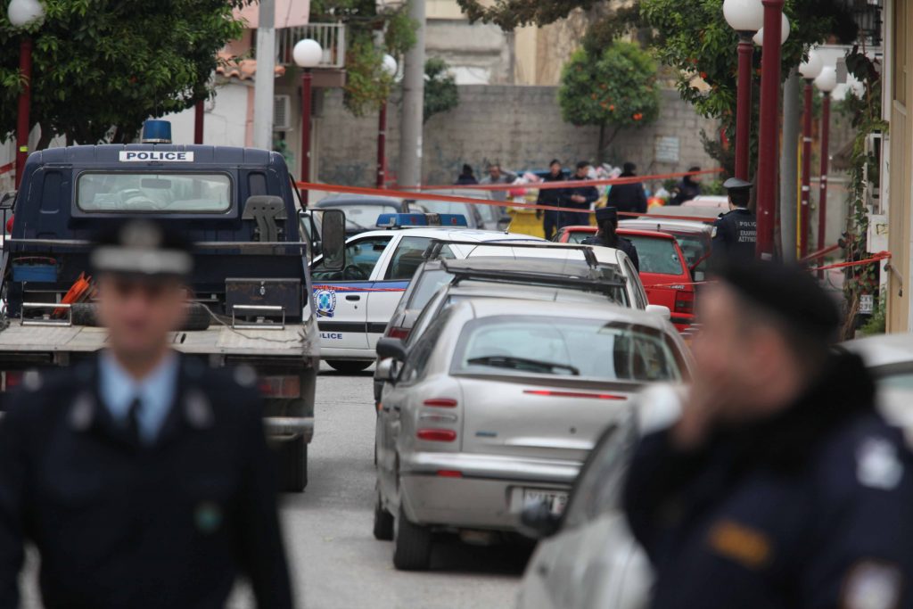 Μπαράζ ληστειών και επιθέσεων μέσα σε λίγες ώρες