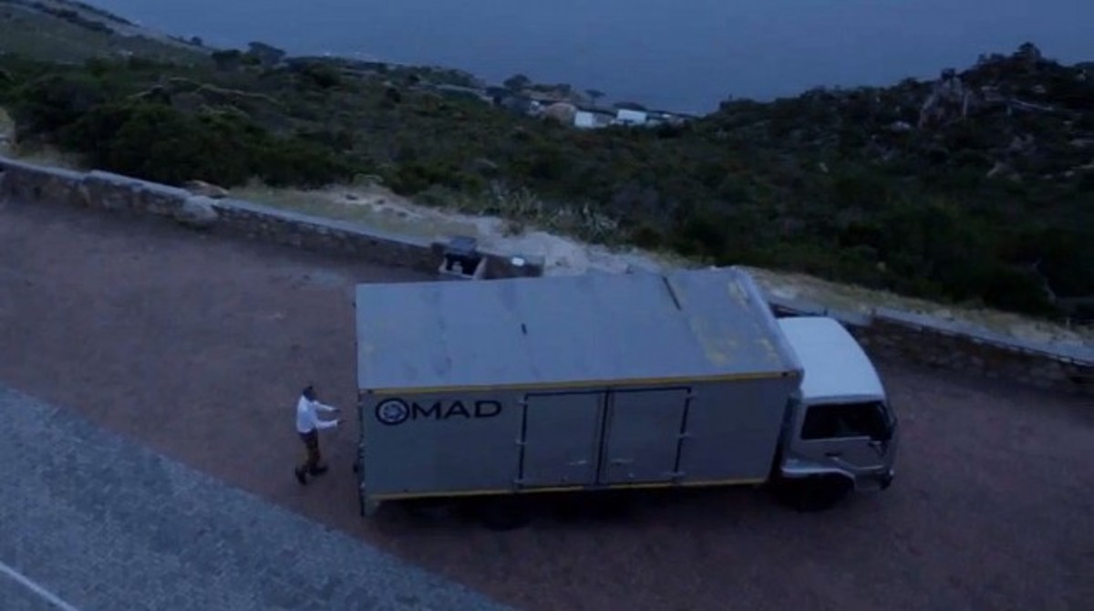 Η Audi μας προϊδεάζει για ένα νέο εντυπωσιακό μοντέλο (VIDEO)