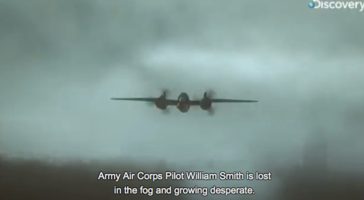 Βομβαρδιστικό πέφτει στο ψηλότερο κτίριο της Νέας Υόρκης – Πολλά χρόνια πριν την 11/9 – ΒΙΝΤΕΟ