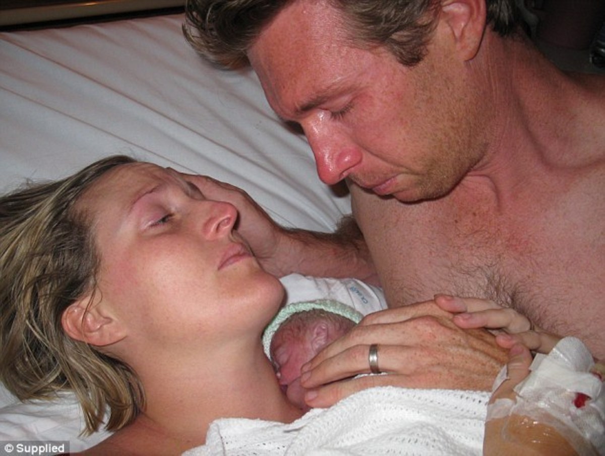 Το μωρό θαύμα: “Αναστήθηκε” στην αγκαλιά των γονιών του! (ΦΩΤΟ)