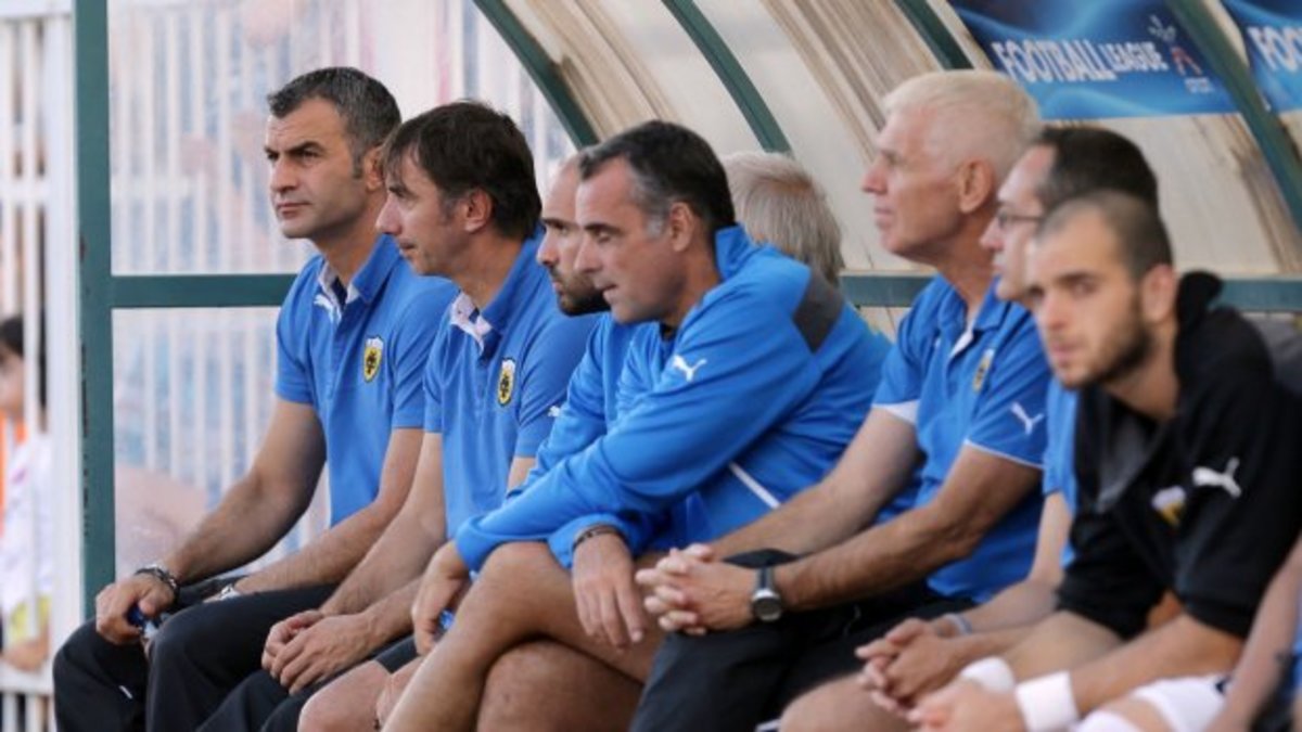 Χωρίς Μπακάκη και Ντακόλ η ΑΕΚ