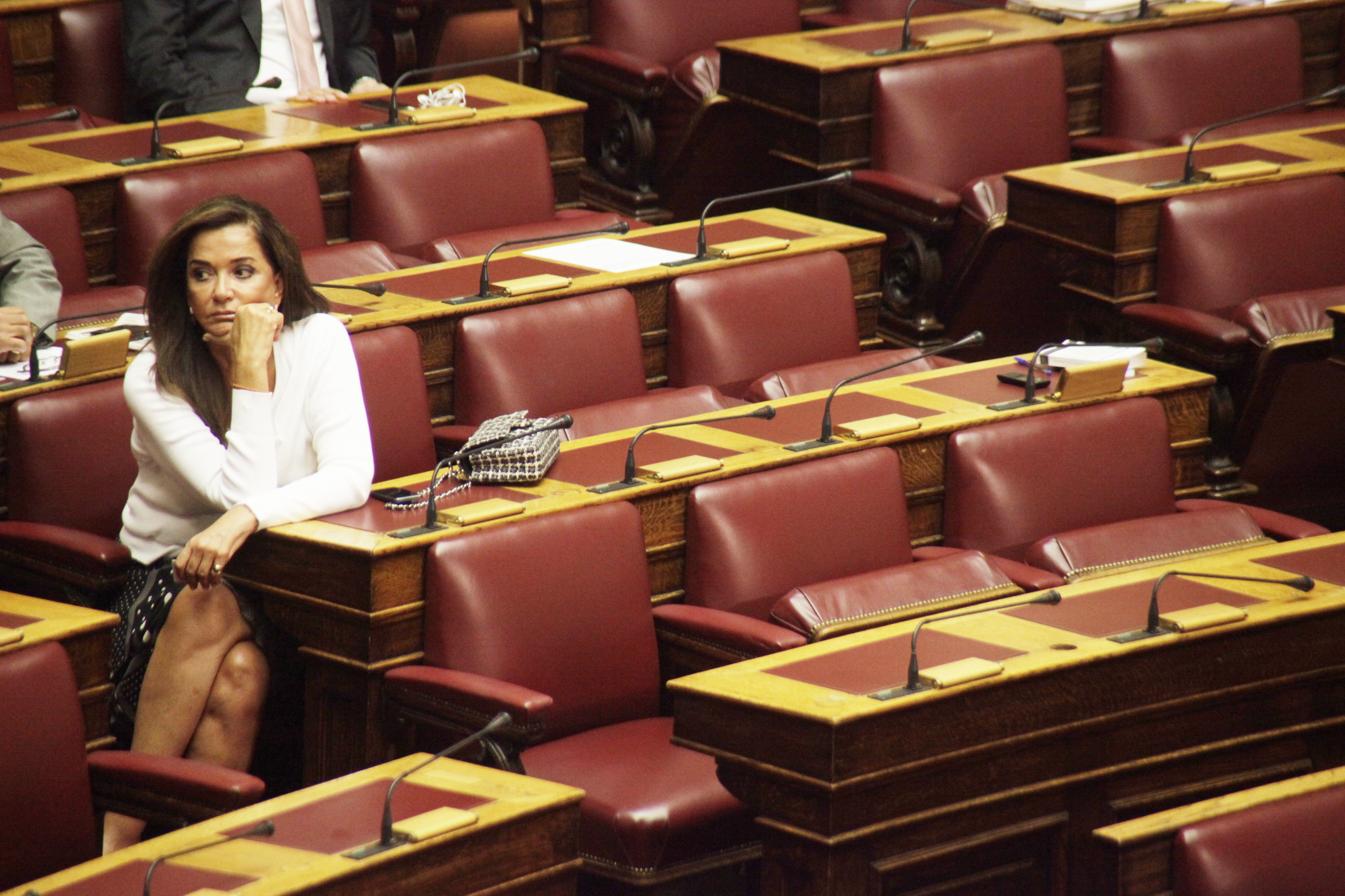 Μπακογιάννη: Θα στείλουν ΕΝΦΙΑ και στον ένοικο της Αμφίπολης