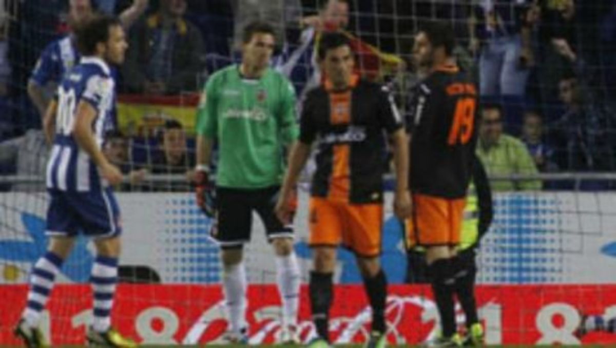 Ματσαρά στη Βαρκελώνη – Συντριβή για Λεβάντε