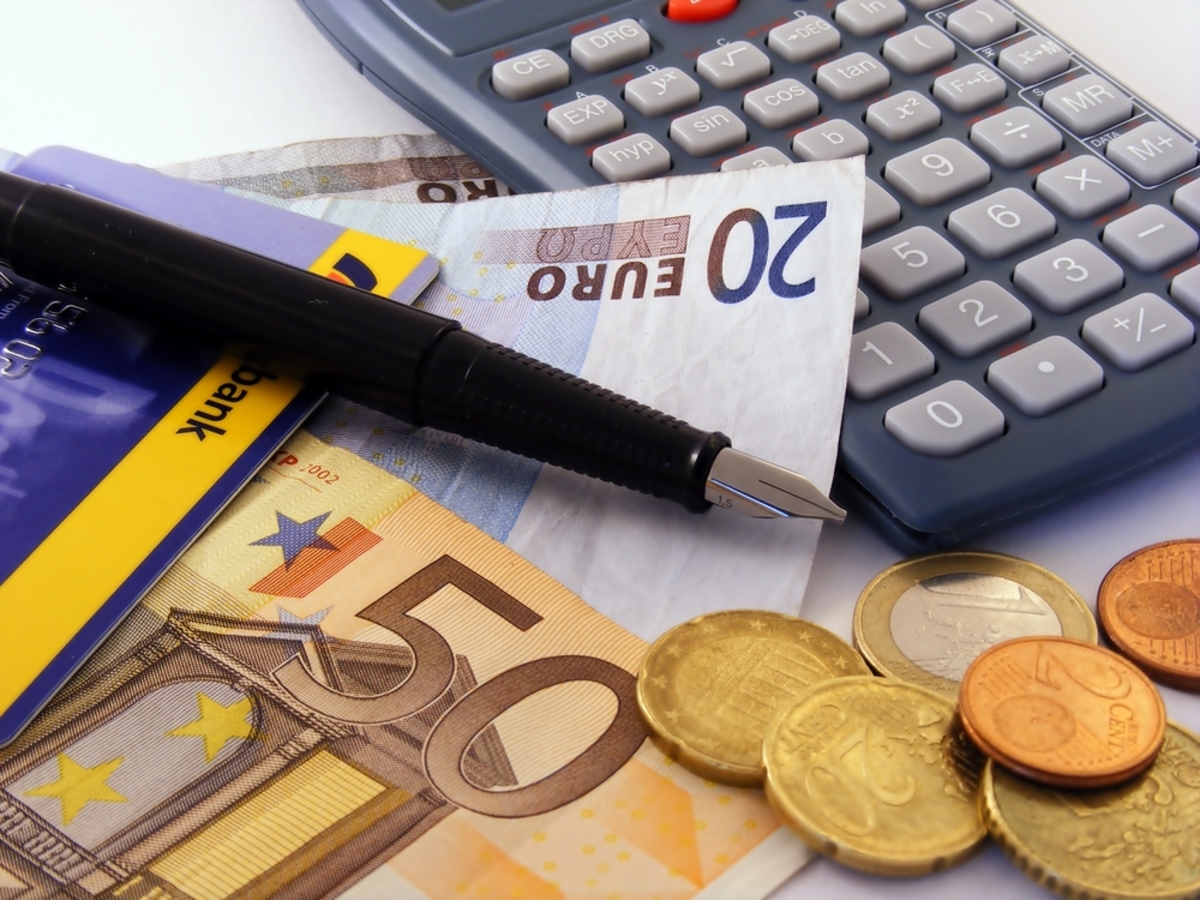 Στα 6,7 δισ. ευρώ τα φέσια του ελληνικού δημοσίου