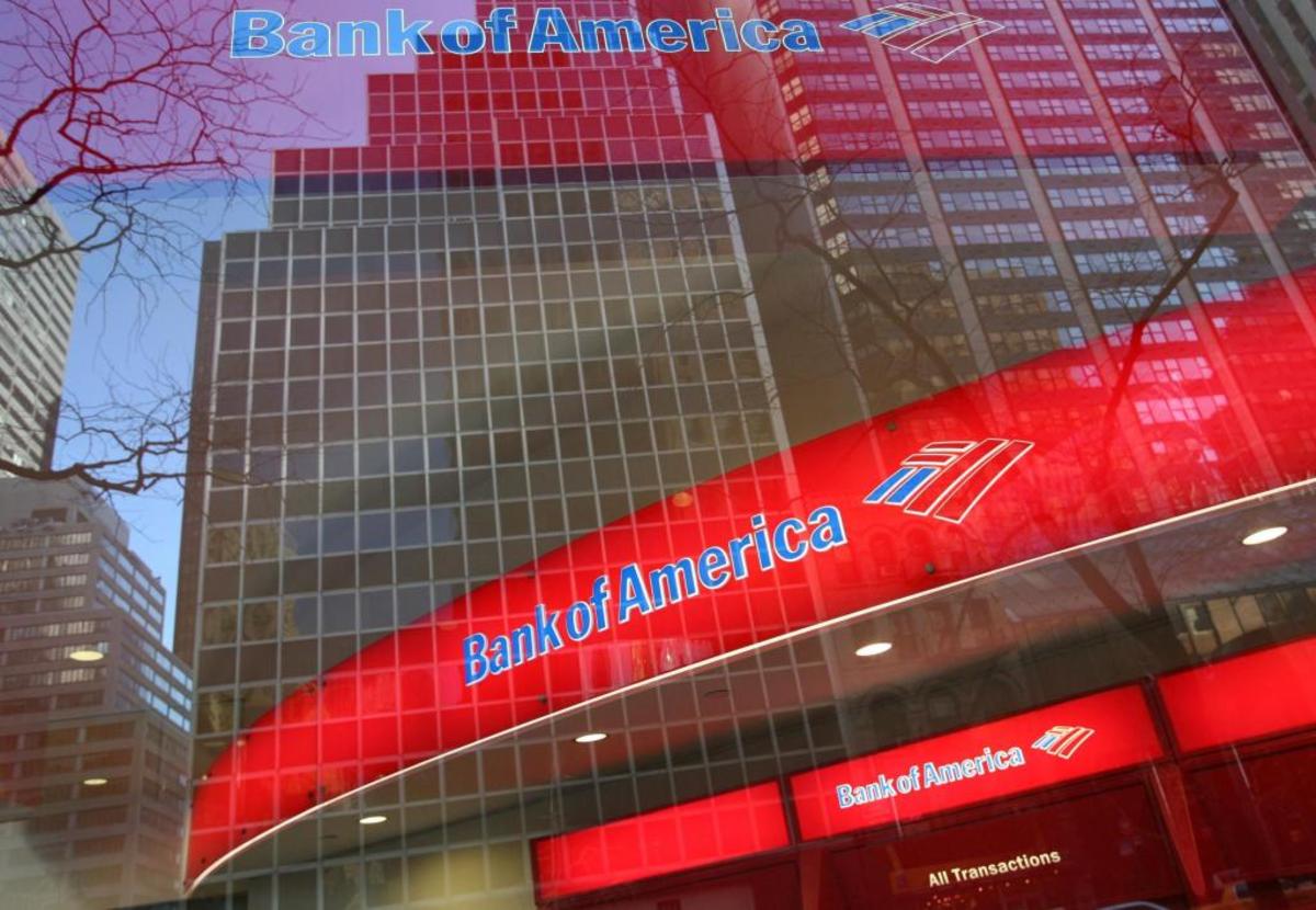 Bank of America: Πιθανότερη η έξοδος από το ευρώ για την Ιταλία παρά για την Ελλάδα