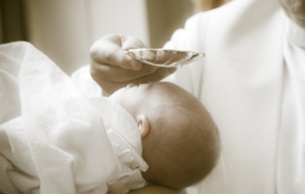 Βάφτισαν το παιδί τους Μεσσία!