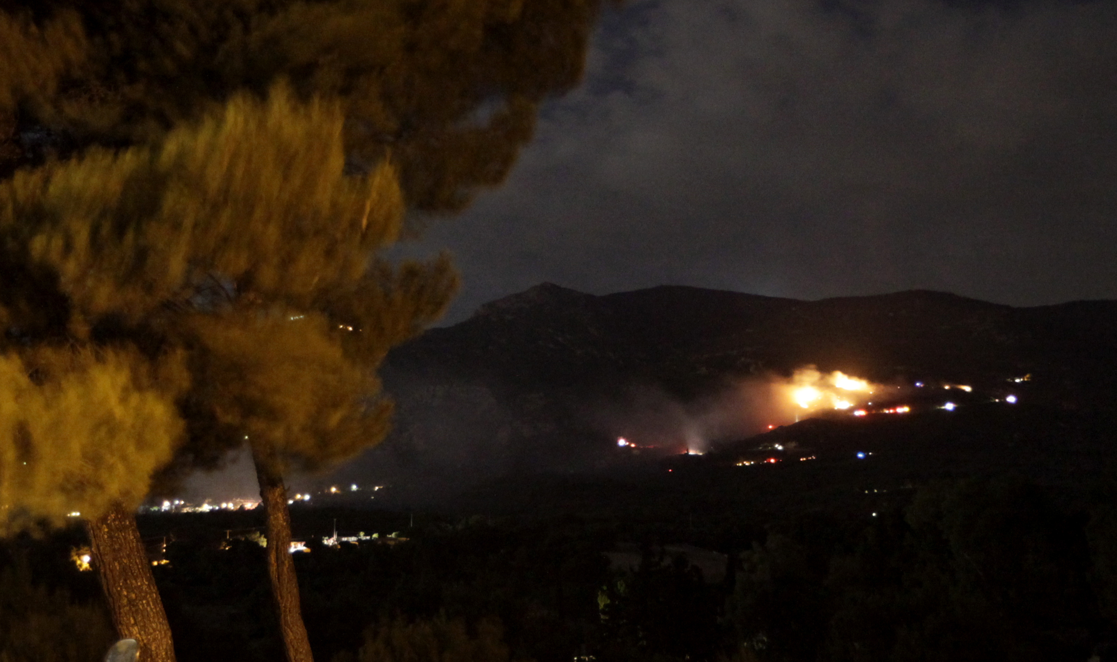 ΦΩΤΟ AΡΧΕΙΟΥ EUROKINISSI - Aπό προηγούμενη φωτιά στην περιοχή της Βαρυμπόμπης