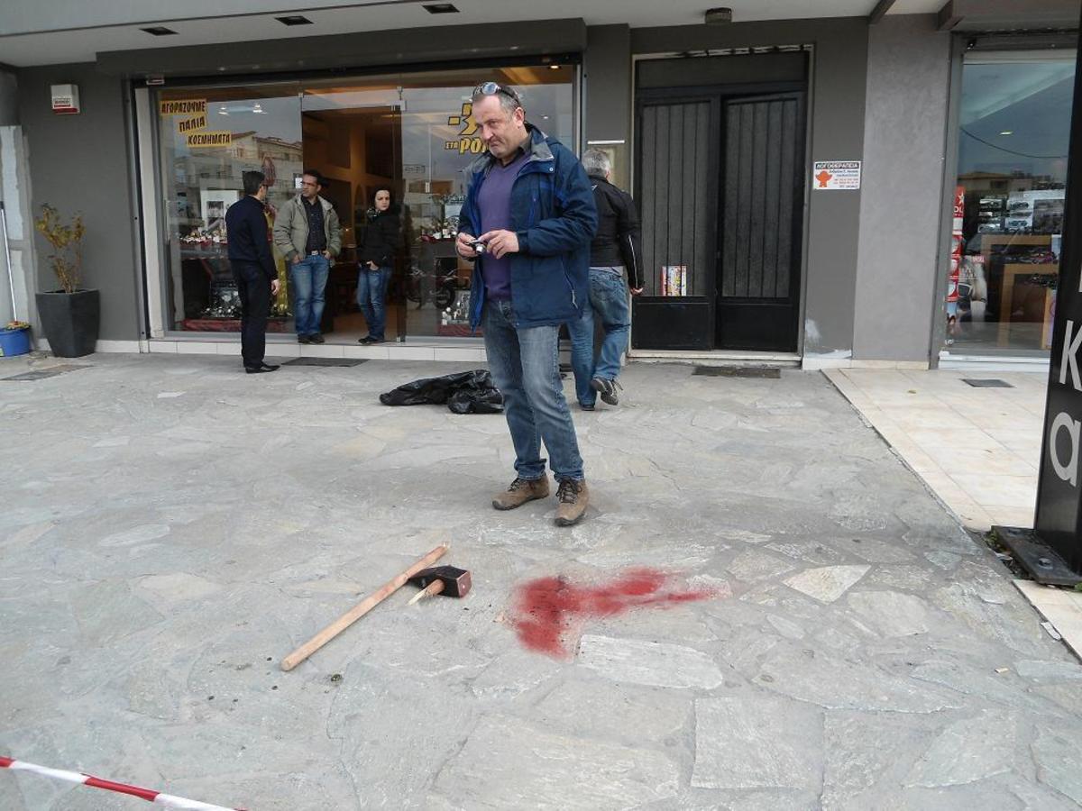 Χτύπησαν” την Πρωτοχρονιά οι ληστές με τη βαριοπούλα – Την ξέχασαν φεύγοντας