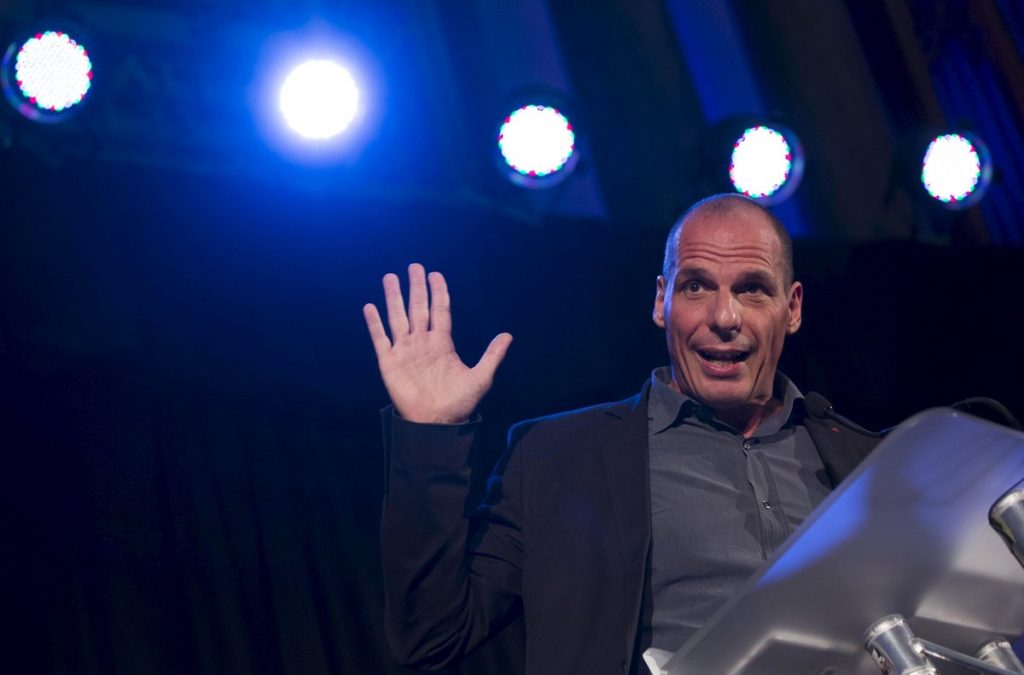 Τελικά είναι πολύ μεγάλος ο Γιάνης Βαρουφάκης – Είναι μέγιστος…