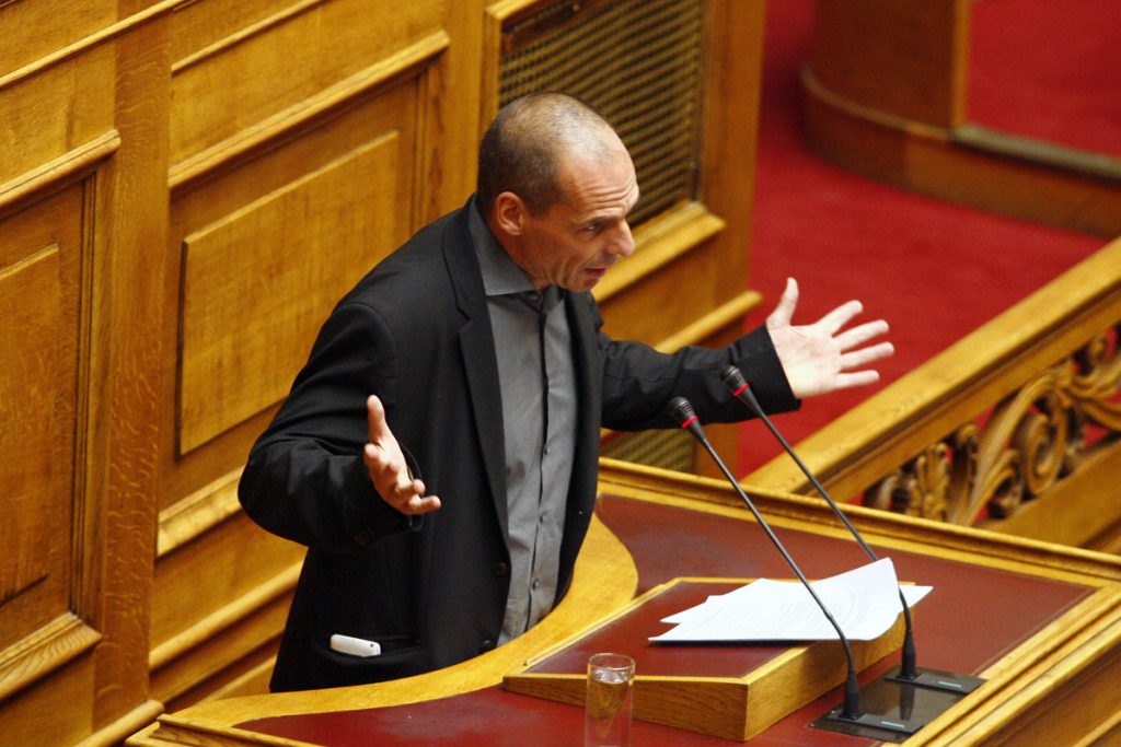 Αγρίεψε ο Βαρουφάκης – Δείτε την κόντρα του με τη Wall Street Journal