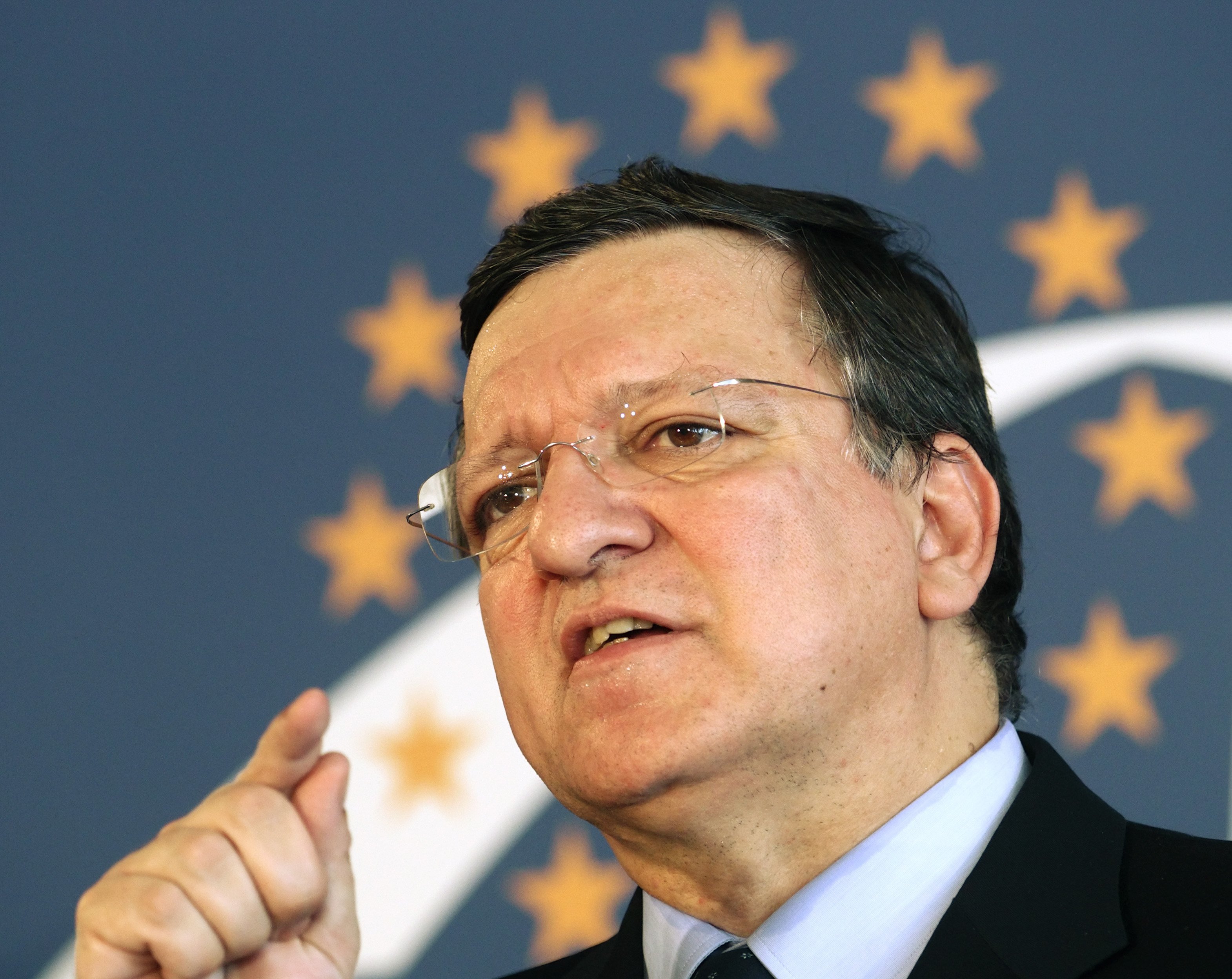 Κομισιόν: Προτάσεις για την εξυγίανση των προβληματικών τραπεζών