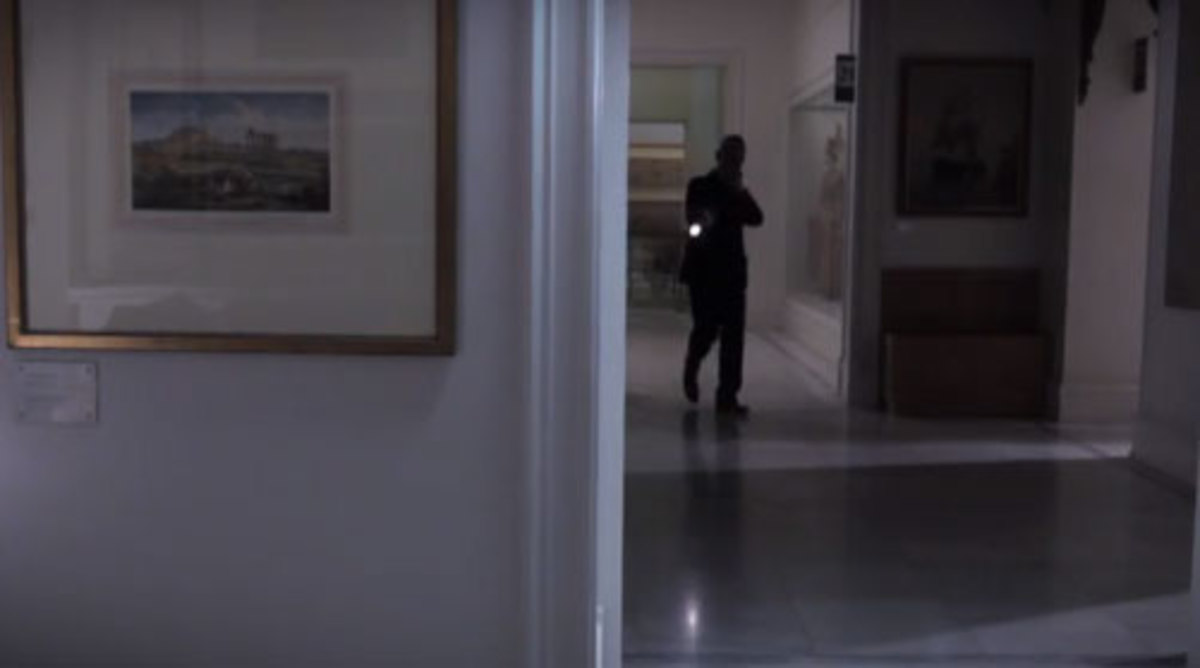 Ποιός μπήκε μέσα στη νύχτα στο Μουσείο Μπενάκη; – ΒΙΝΤΕΟ
