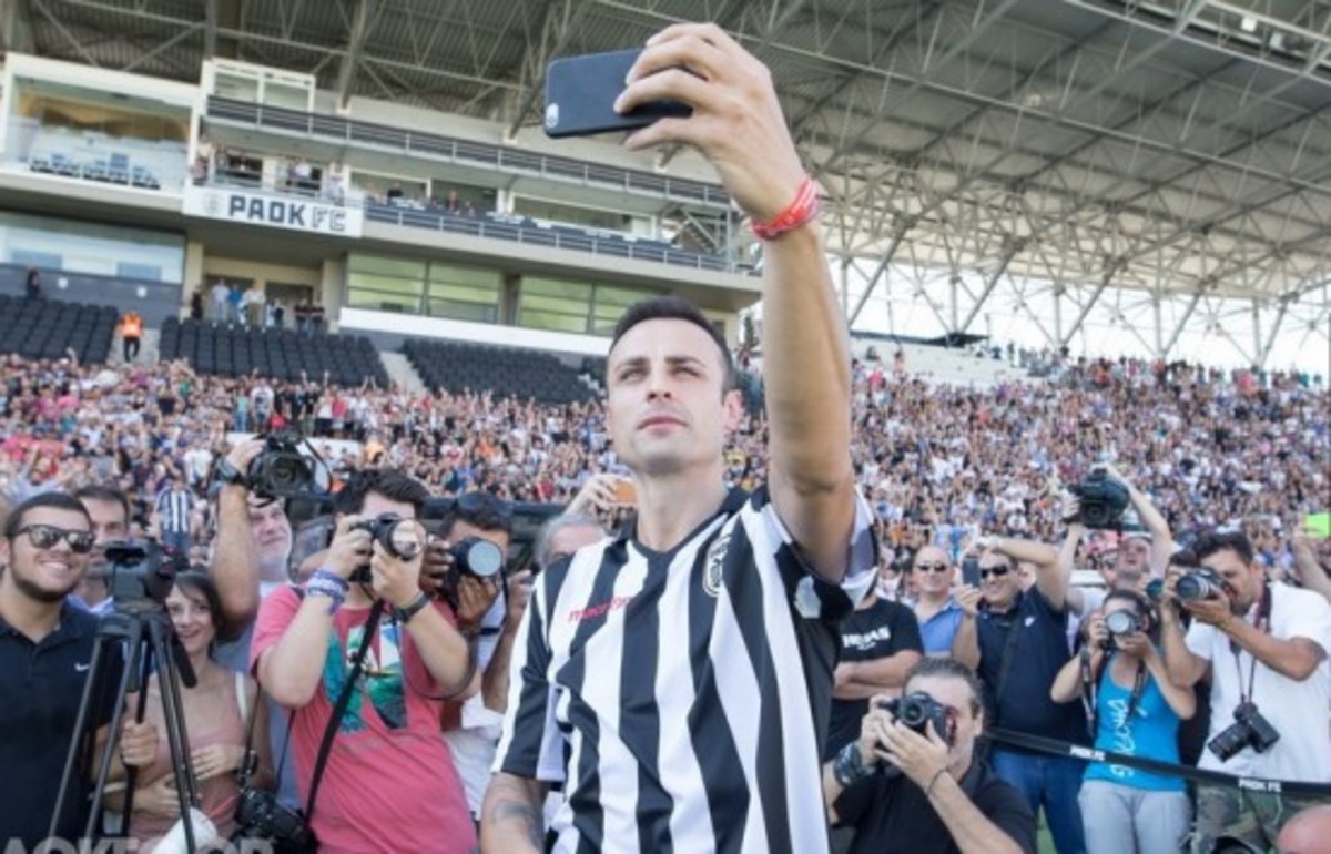 Αποθεώθηκε ο Ντίμιταρ Μπερμπάτοφ