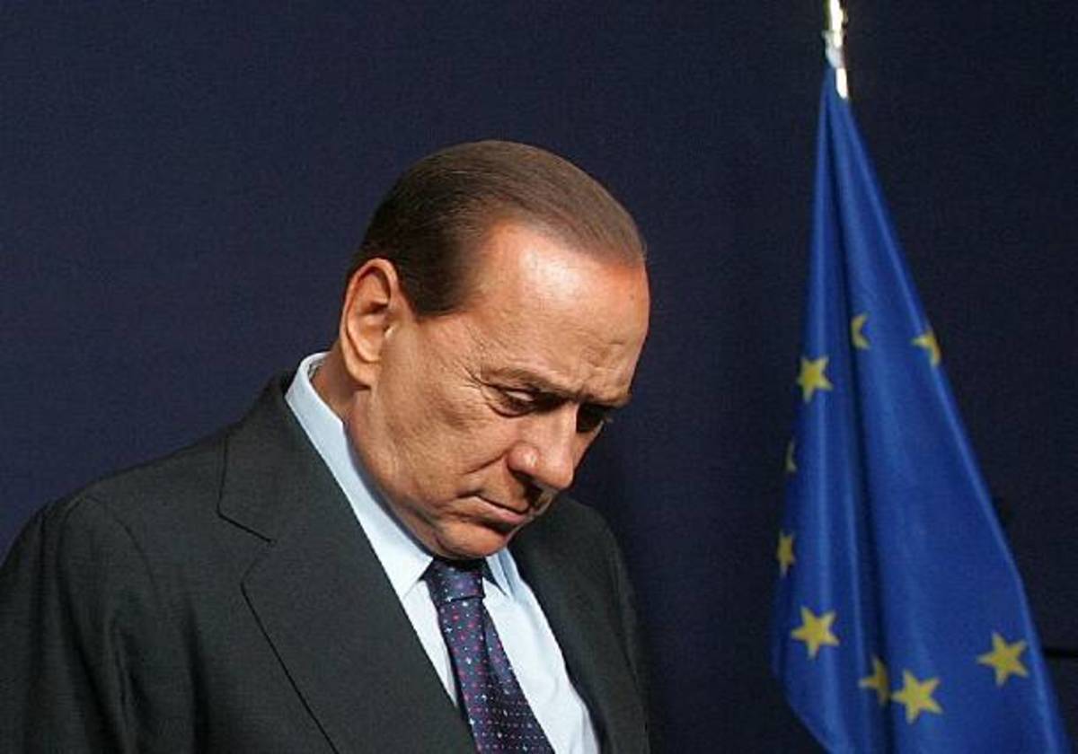 Η σκιά του Μπερλουσκόνι στη Σύνοδο Κορυφής