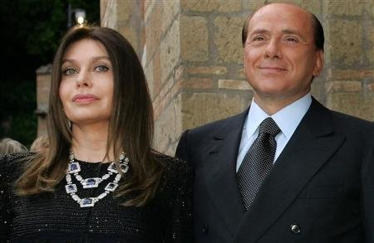 Διατροφή 100 χιλιάδες ευρώ την ημέρα στην πρώην σύζυγο του Μπερλουσκόνι αποφάσισε το δικαστήριο