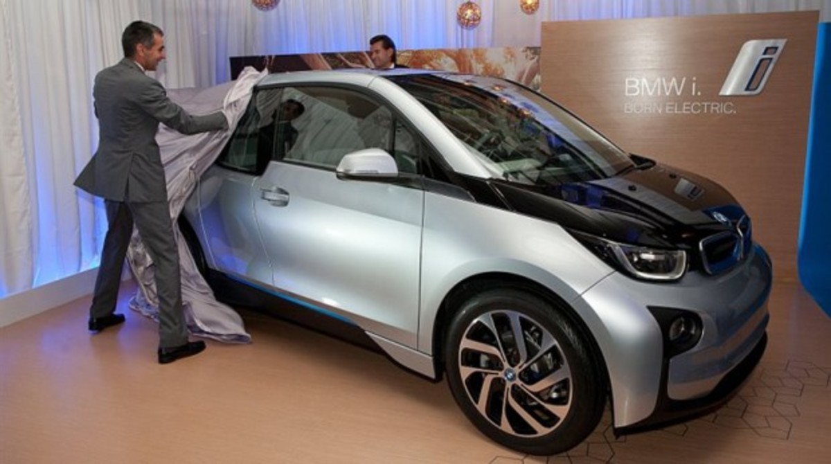Μια πρώτη γεύση του BMW i3 πήρε το ελληνικό κοινό