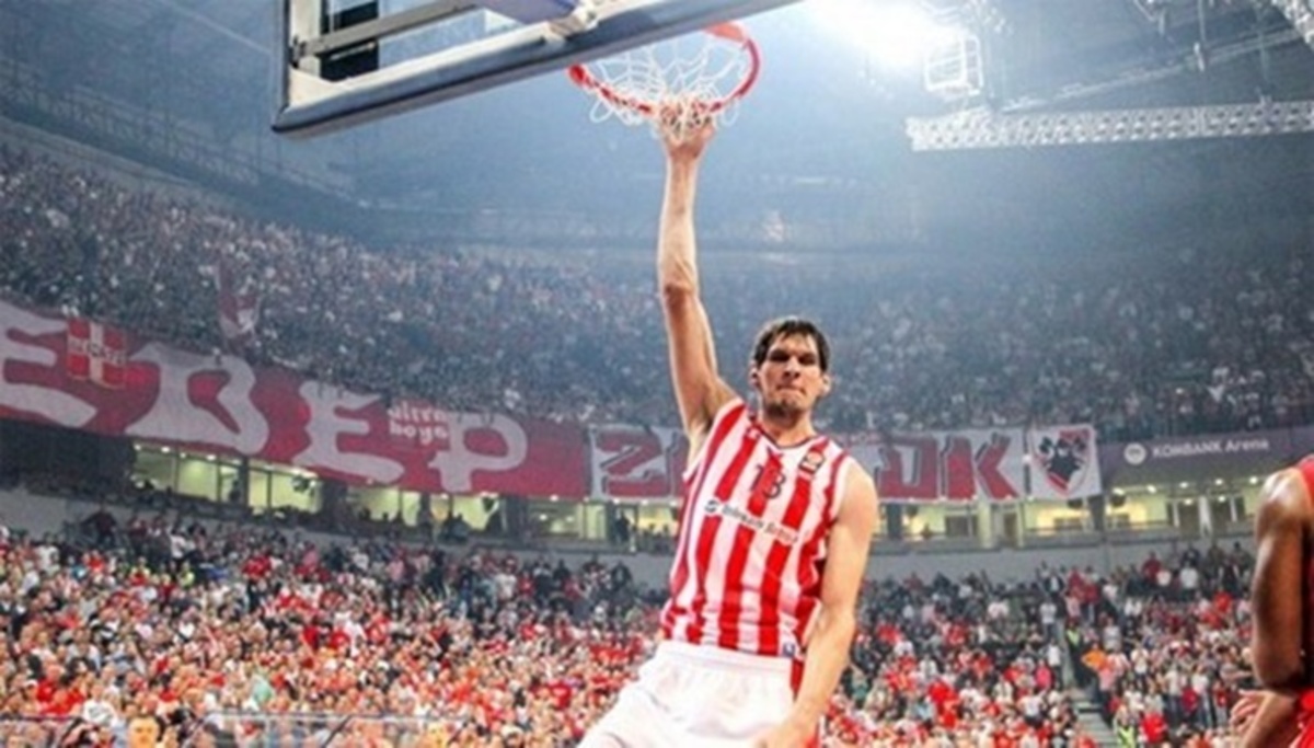 Στους Σπερς ο Μαριάνοβιτς!