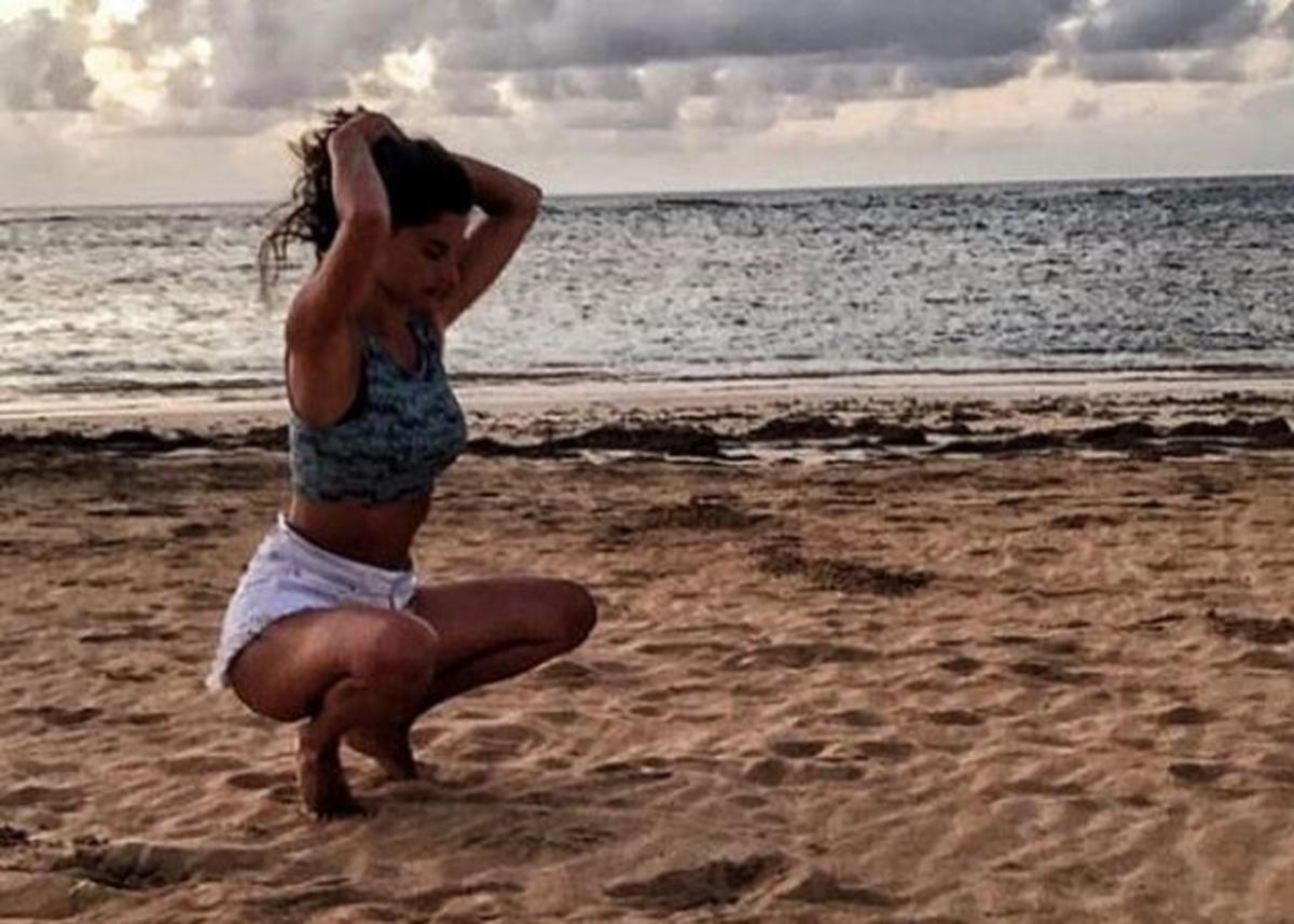Χριστίνα Μπόμπα: Το κορίτσι του Mr Survivor κάνει γιόγκα και βάζει “φωτιά” στο Instagram!
