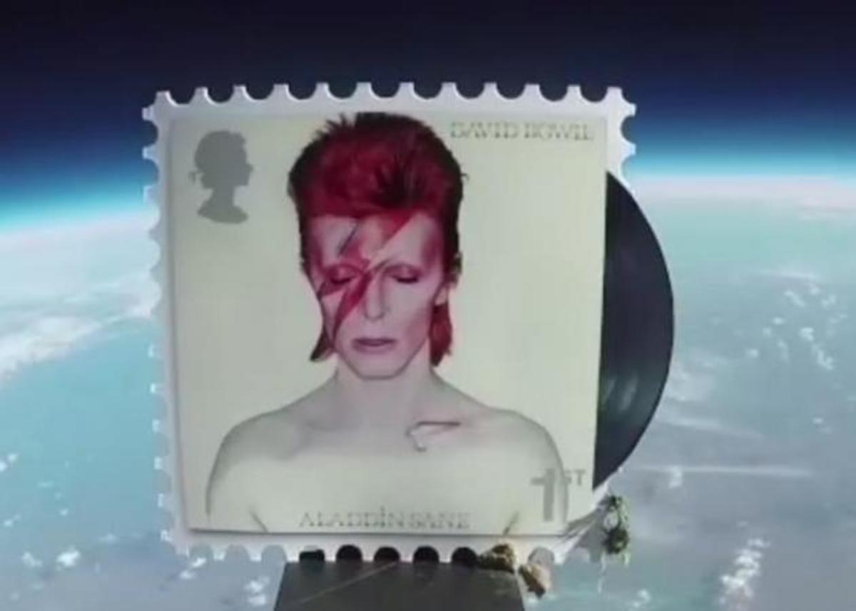 David Bowie: Ταξίδι στο διάστημα για τα γραμματόσημα του θρύλου της διεθνούς μουσικής σκηνής