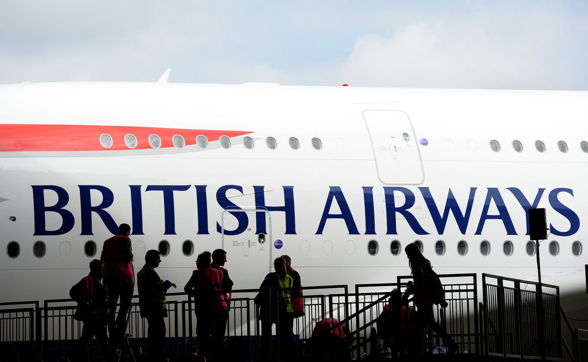 Μεγάλες καθυστερήσεις στις πτήσεις της British Airways – Παράπονα και διαμαρτυρίες από τους επιβάτες