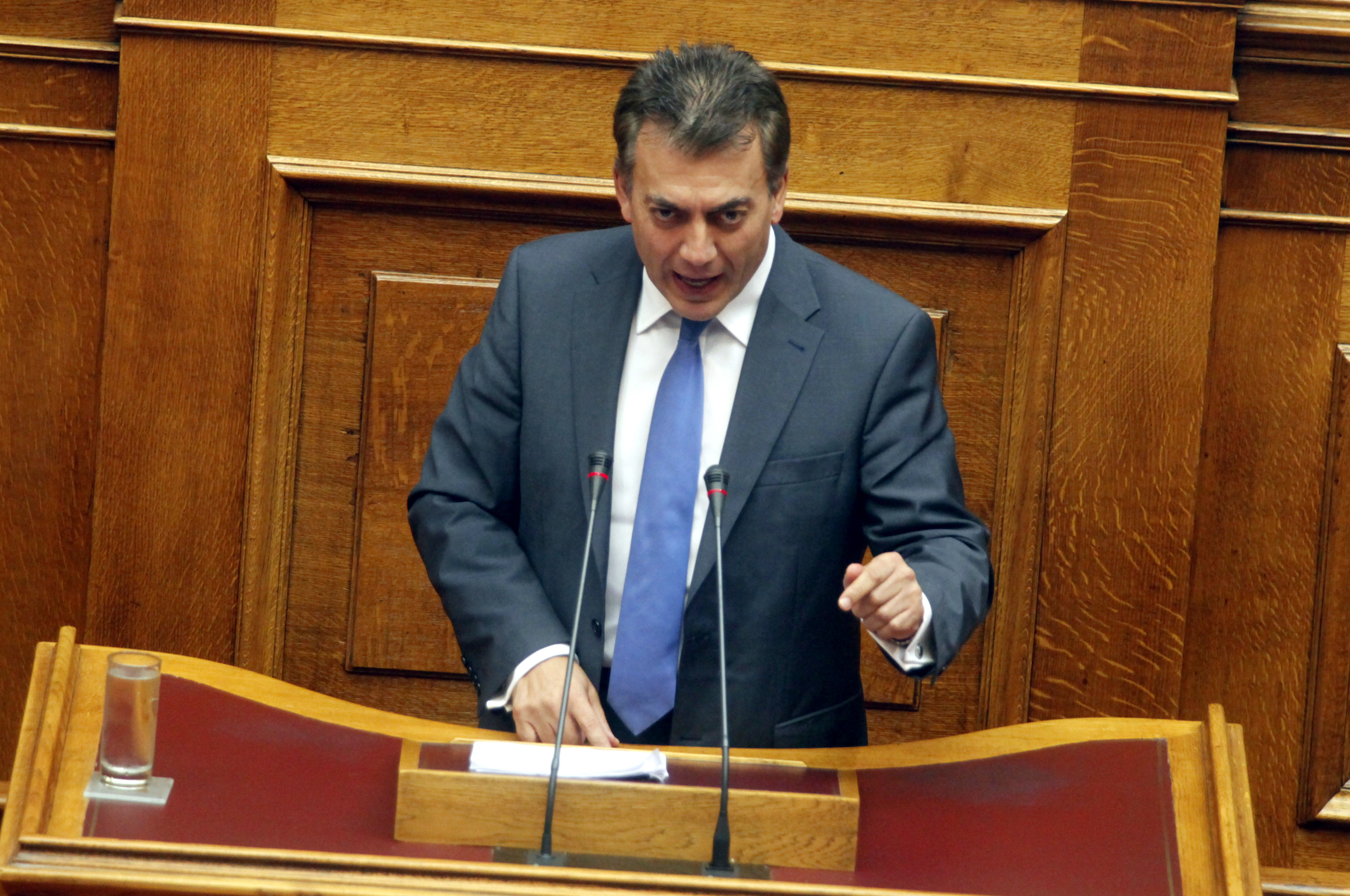 Στα χέρια της τρόικας το σχέδιο για τον κατώτατο μισθό – Τι προβλέπει το χρονοδιάγραμμα του υπ.Εργασίας