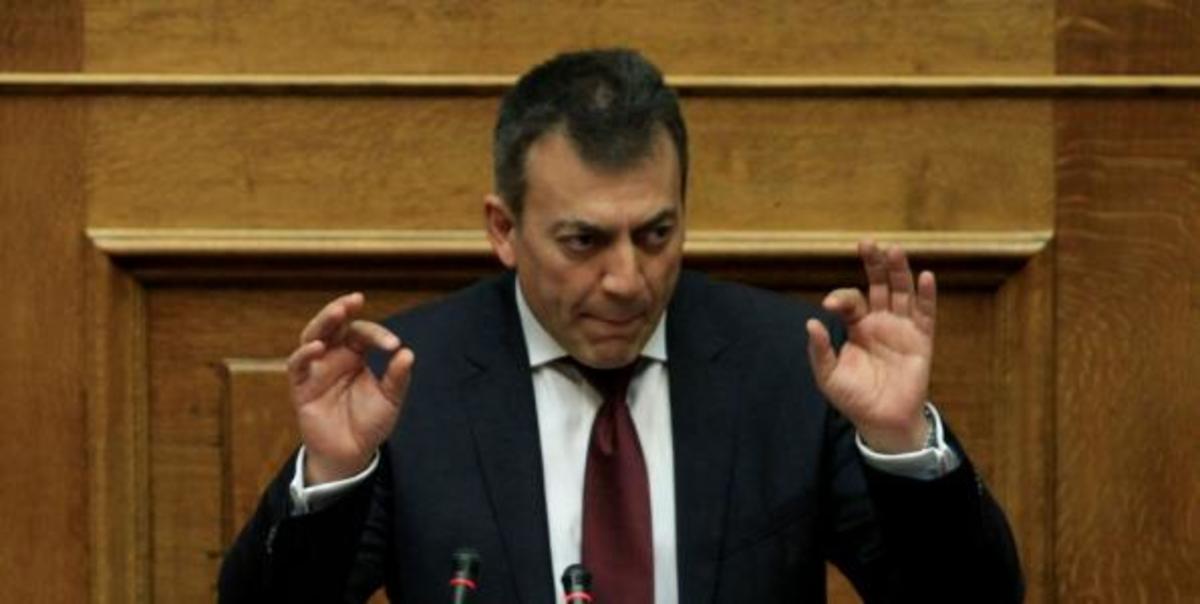 Το υπουργείο Εργασίας βλέπει σταθερή πτώση της ανεργίας!