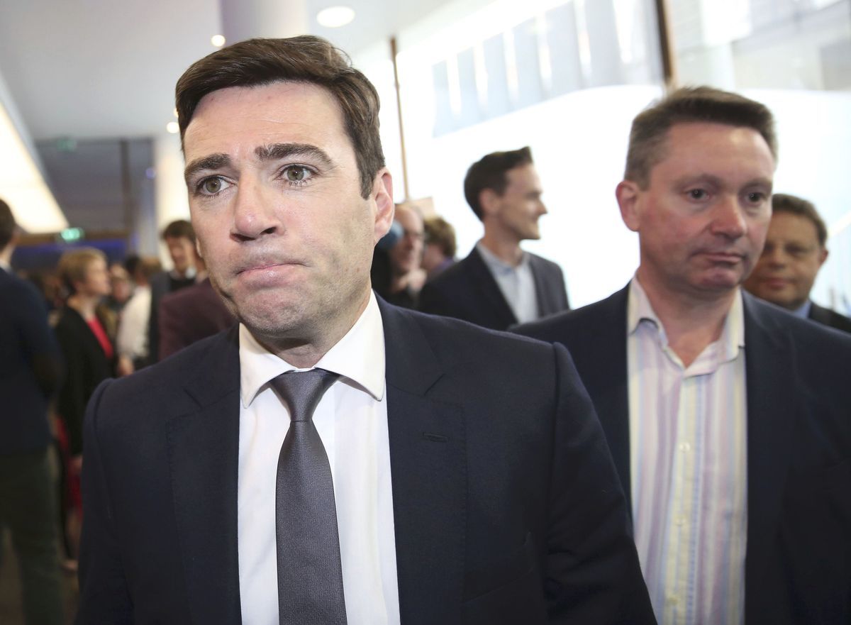 Βρετανία: Υποψήφιος ηγέτης των Εργατικών υπόσχεται δημοψήφισμα για έξοδο από την ΕΕ