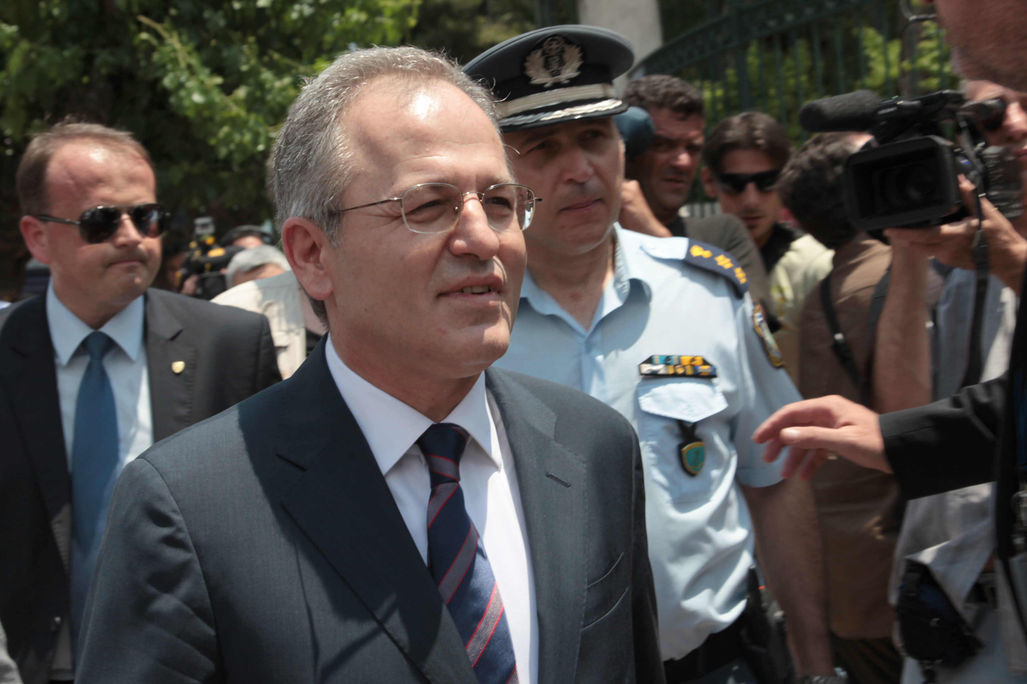 Στο Ισραήλ για επίσημη επίσκεψη ο Μπεγλίτης