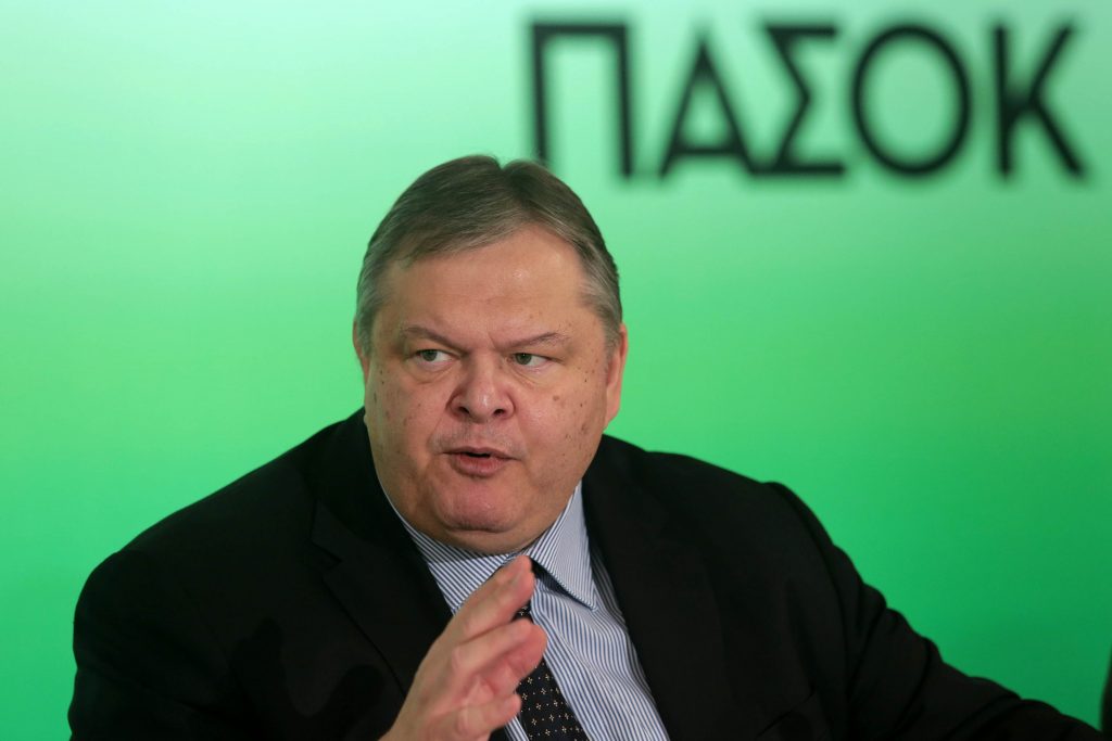Βενιζέλος: Η κυβέρνηση συνεργασίας πρέπει να συνεχίσει το έργο της