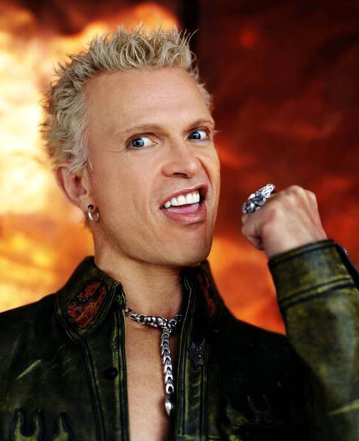 Ο Billy Idol τον Ιούνιο στην Αθήνα!