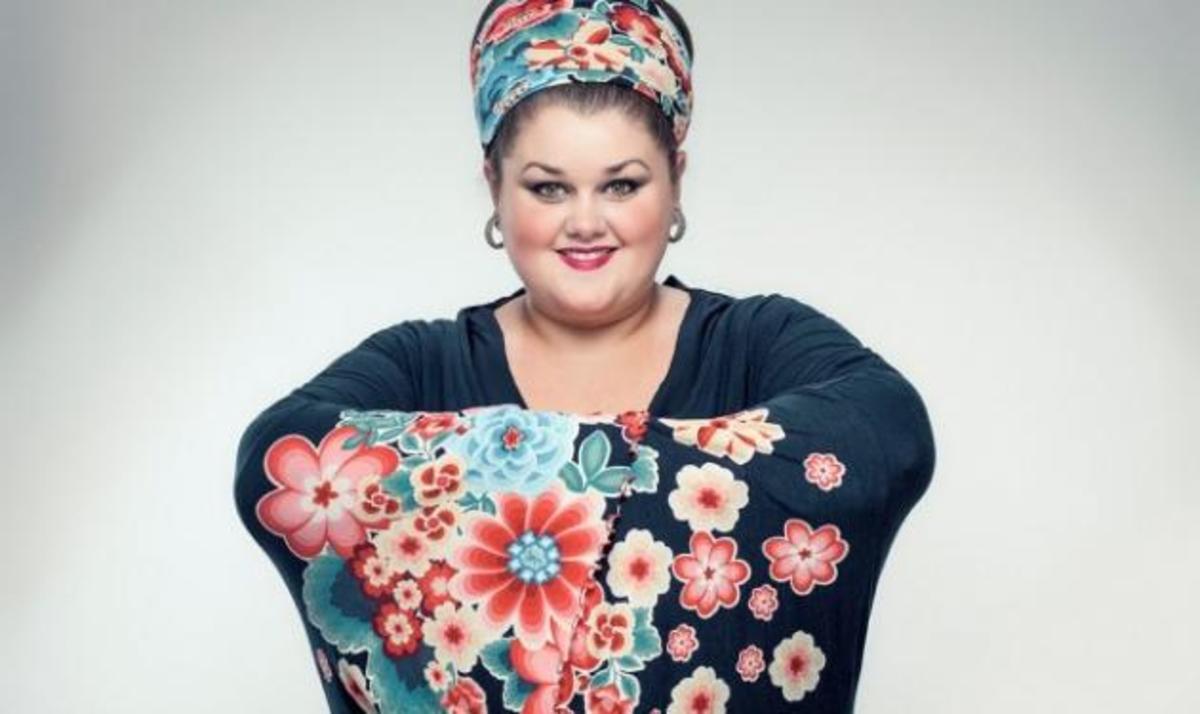 Eurovision 2015 – Ημιτελικός: Δείτε την τραγουδίστρια της Σερβίας να μιλάει ελληνικά