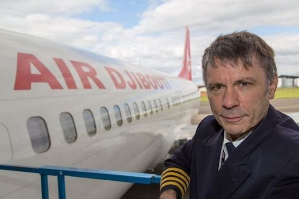 Με πιλότο τον τραγουδιστή των Iron Maiden η πρώτη επιβατική πτήση της Air Djibouti! [pic]