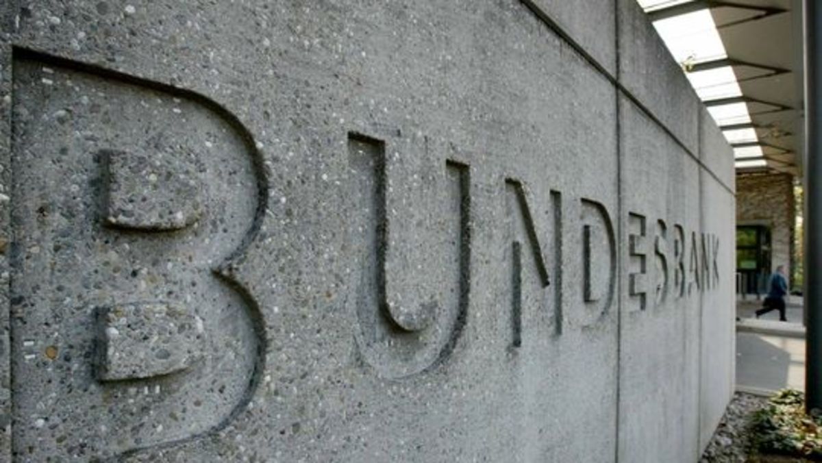 Σάλος από έκθεση της Bundesbank που δείχνει ότι οι Γερμανοί είναι φτωχότεροι