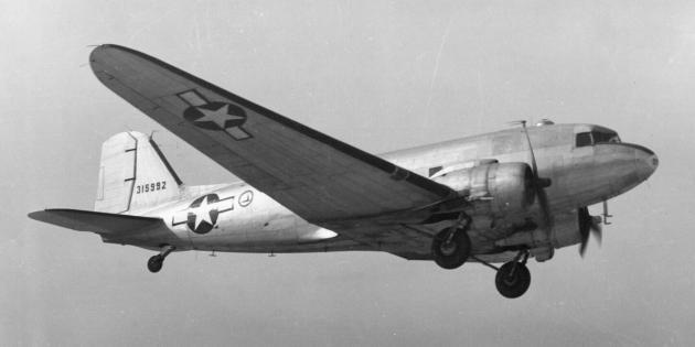Αυτό είναι το ιστορικό στρατιωτικό αεροσκάφος Douglas C-47 Skytrain! [pics,vid]
