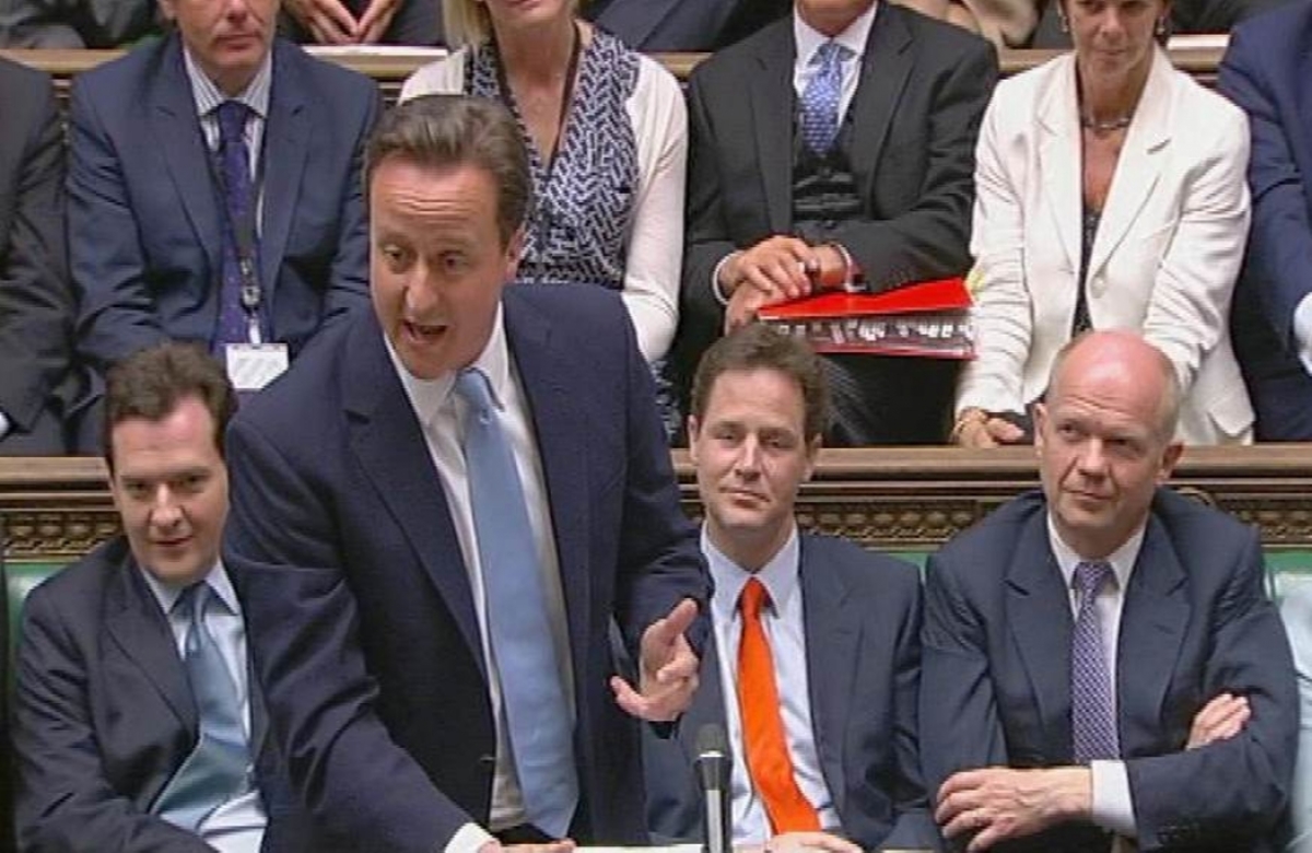 Ο πρωθυπουργός της Βρετανίας Ντέιβιντ Κάμερον μιλώντας στην Βουλή των Λόρδων. ΦΩΤΟ REUTERS