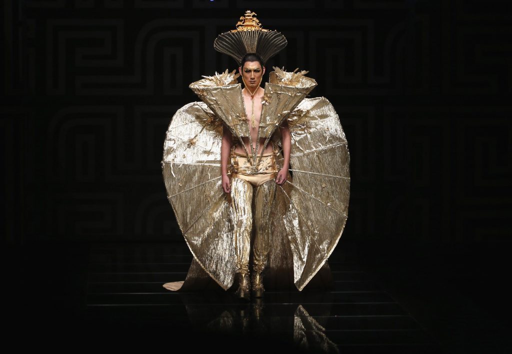 Ένα διακριτικό σύνολο για το γραφείο