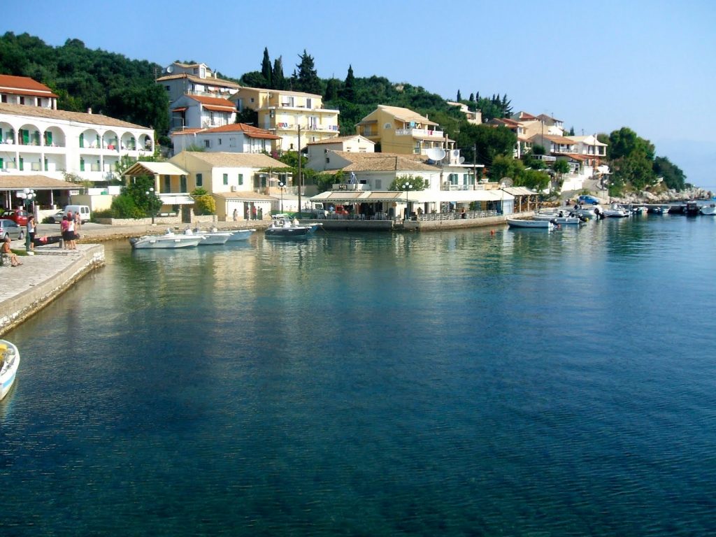 Πωλείται κρατικό ακίνητο στην Κασιόπη της Κέρκυρας