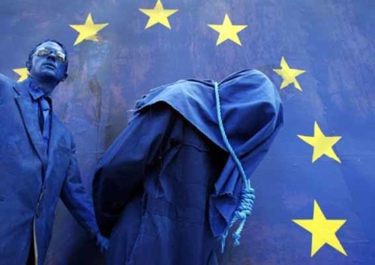 Σύμβουλος Μέρκελ: Εκτός ευρώ Ελλάδα Κύπρος και κούρεμα καταθέσεων