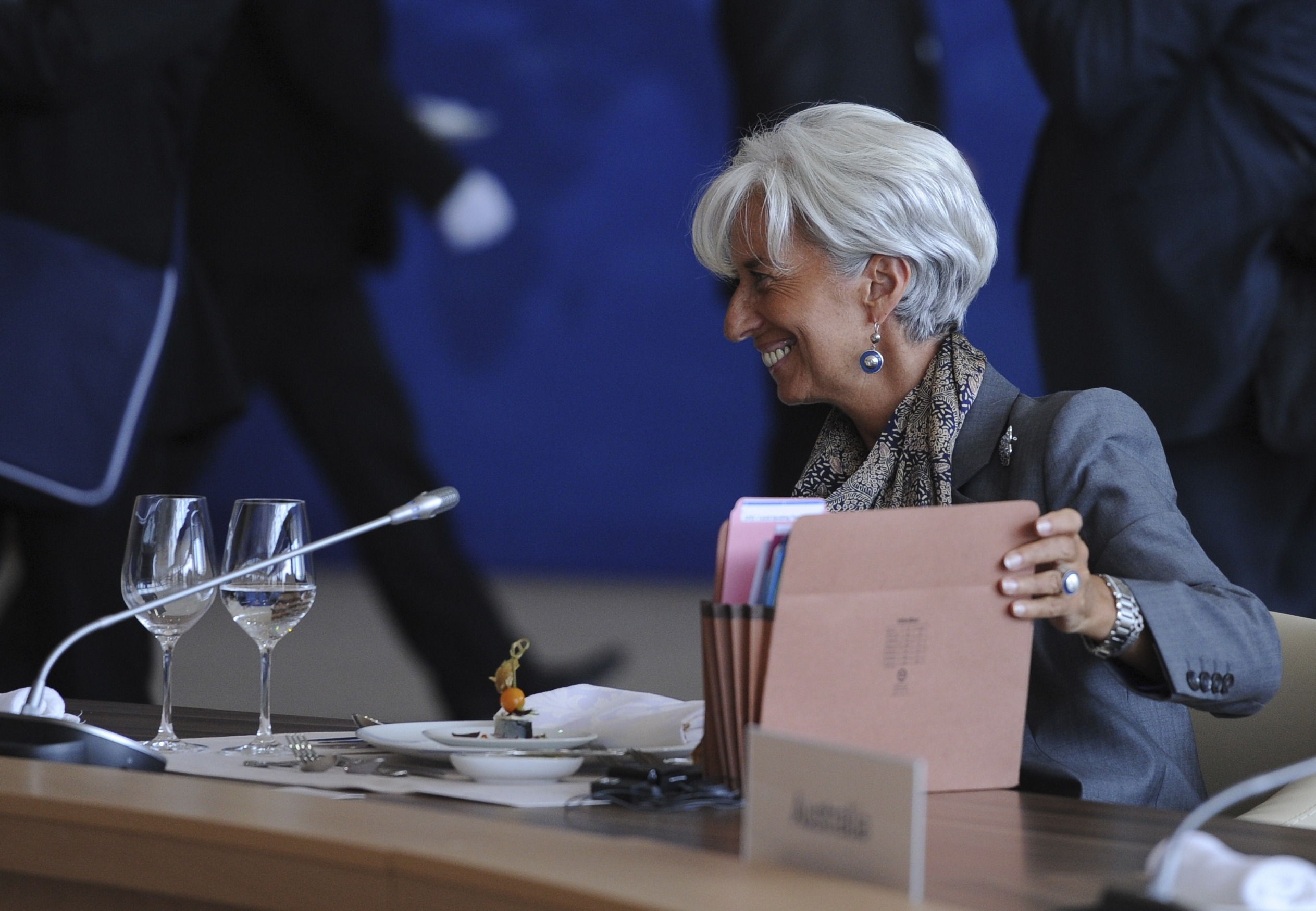 Λαγκάρντ: Το ΔΝΤ θέλει να αναλάβει εποπτικό ρόλο στο πρόγραμμα της ΕΚΤ