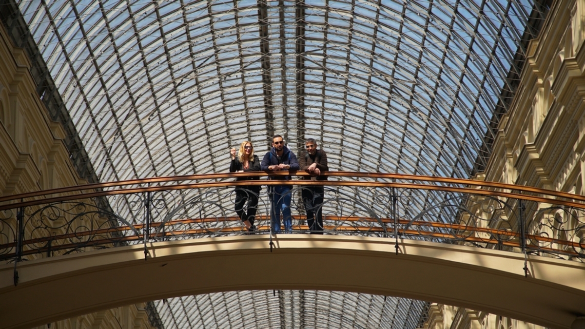 Celebrity Travel με Καρύδη – Αθερίδη από τη Μόσχα! [pics]